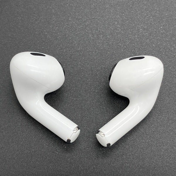 【中古】AirPods Pro (第2世代) MQD83J/A【秋葉原】