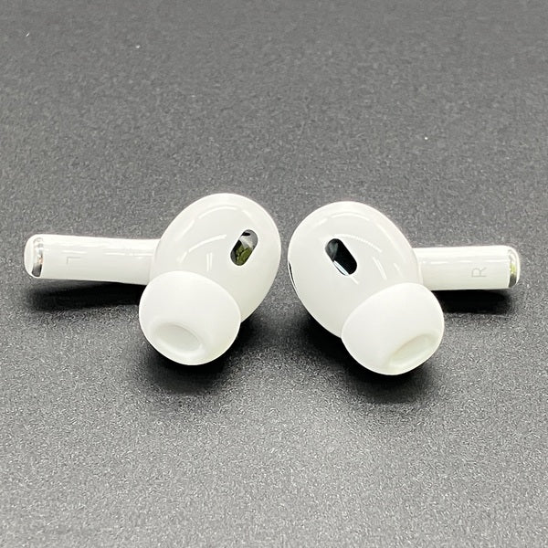 【中古】MagSafe充電ケース(USB-C)付きAirPods Pro(第2世代) MTJV3JA【日本橋】