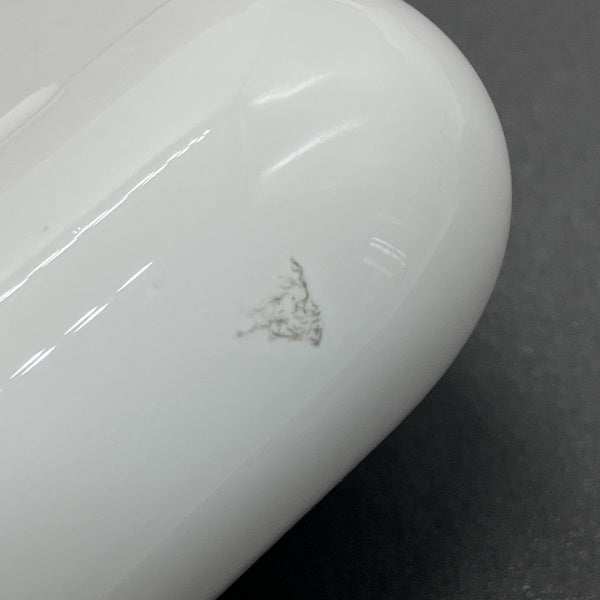 【中古】AirPods Pro (第2世代) 充電ケース (Lightning)【秋葉原】