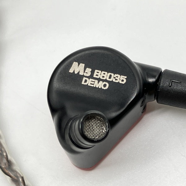【中古】M5(DEMO)【秋葉原】