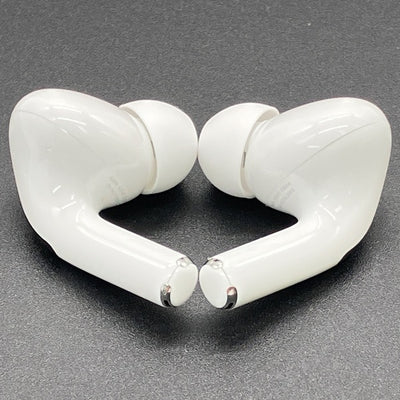 【中古】MagSafe充電ケース(USB-C)付きAirPods Pro(第2世代) MTJV3JA【日本橋】