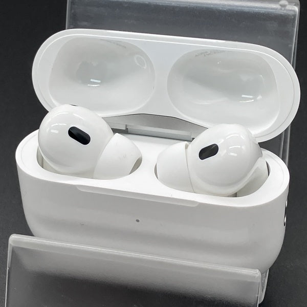 【中古】MagSafe充電ケース(USB-C)付きAirPods Pro(第2世代) MTJV3JA【秋葉原】
