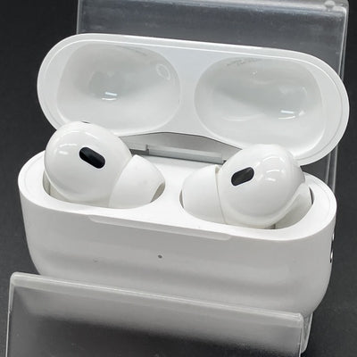 【中古】MagSafe充電ケース(USB-C)付きAirPods Pro(第2世代) MTJV3JA【秋葉原】