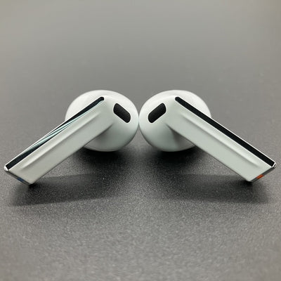 【中古】Galaxy Buds3 ホワイト 【SM-R530NZWAXJP】【秋葉原】