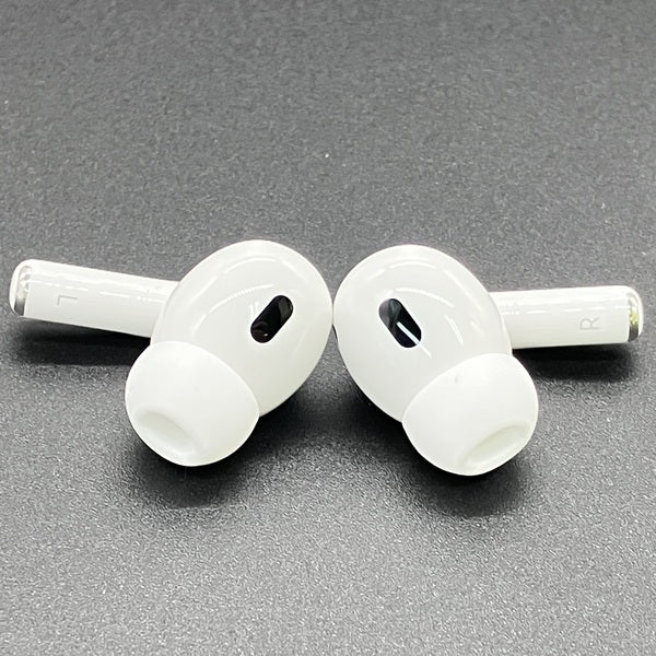 【中古】MagSafe充電ケース(USB-C)付きAirPods Pro(第2世代) MTJV3JA【日本橋】