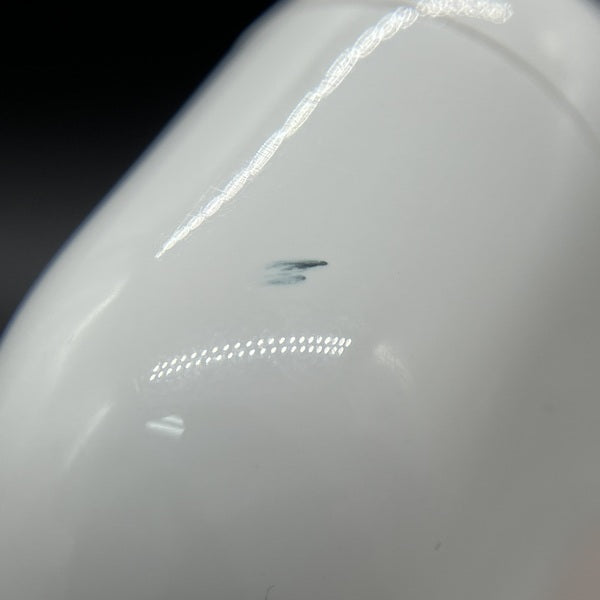 【中古】MagSafe充電ケース(USB-C)付きAirPods Pro(第2世代) MTJV3JA【名古屋】