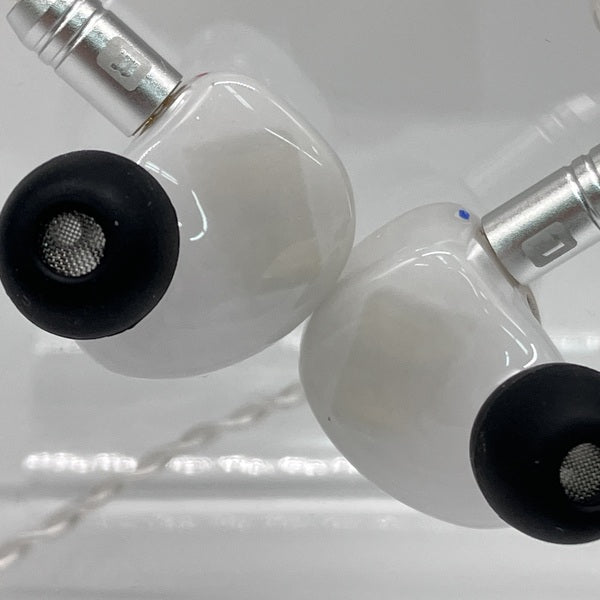 【中古】Z06 Blanc Edition(Universal Fit)【日本橋】