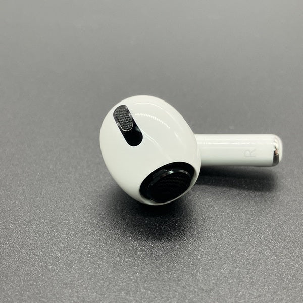【中古】AirPods Pro （R側）【秋葉原】