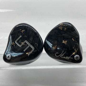 UNIQUE MELODY MEST MKIII CF RED（ケーブル欠品） UNIQUE MELODY MEST MKIII CF RED（ケーブル欠品） MEST MKIII CF Red