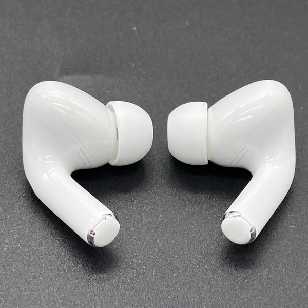【中古】MagSafe充電ケース(USB-C)付きAirPods Pro(第2世代) MTJV3JA【秋葉原】