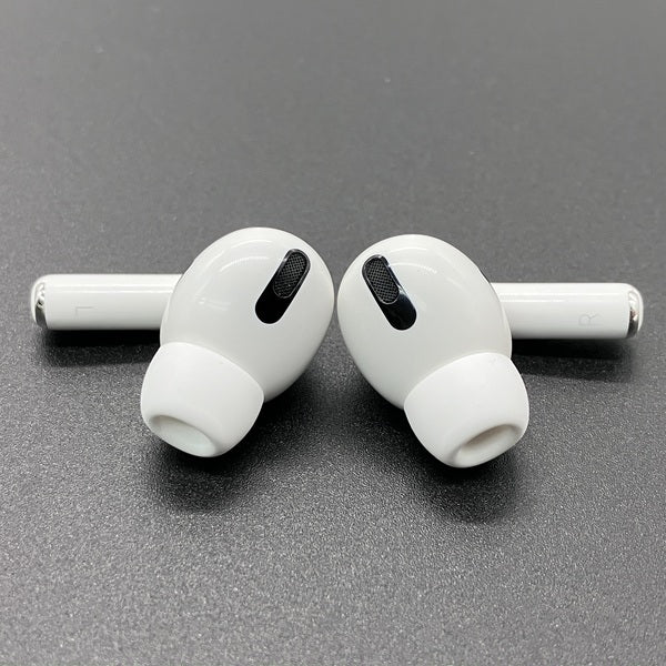 【中古】Apple AirPods Pro MLWK3J/A  (2021/Magsafe)【秋葉原】