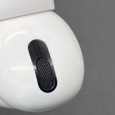 【中古】Apple AirPods Pro MLWK3J/A  (2021/Magsafe)【秋葉原】