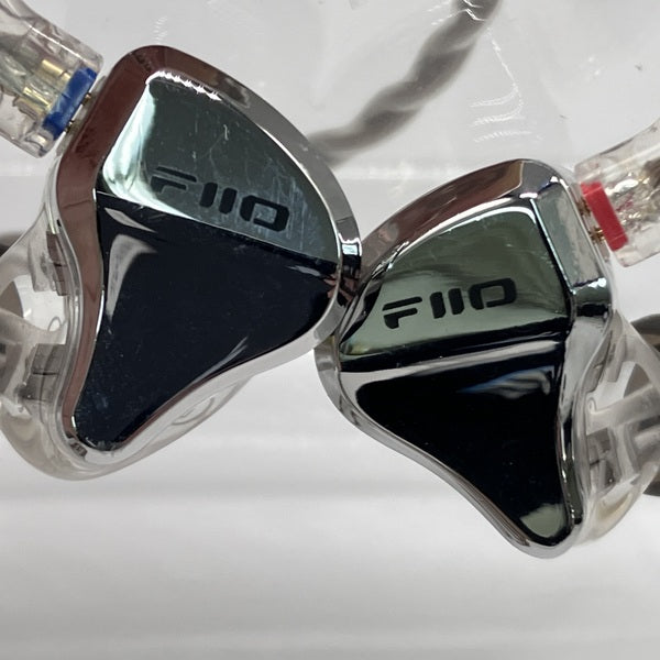 【中古】JH5 Silver 【FIO-IEM-JH5-S】【日本橋】