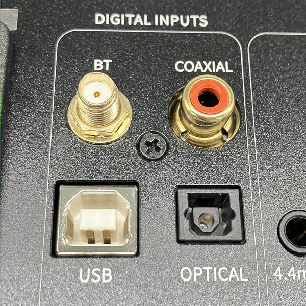 【中古】K9 Pro ESS 【FIO-K9PROESS-B】【秋葉原】