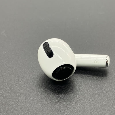 【中古】AirPods Pro （R側）【秋葉原】