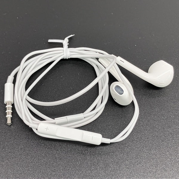 【中古】Apple EarPods with Remote and Mic【日本橋】