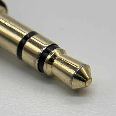 【中古】C200 高純度6N-OFC導体ケーブル(2.0m)【AC-3.5M-MXLR3-2M】【秋葉原】