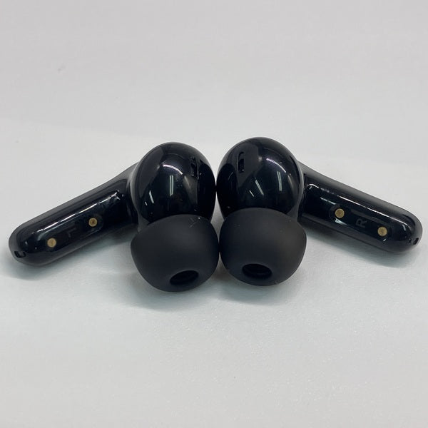 【中古】Air Pro 4 - Black【秋葉原】