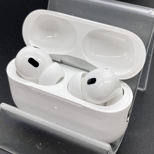 【中古】MagSafe充電ケース(USB-C)付きAirPods Pro(第2世代) MTJV3JA【秋葉原】