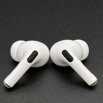 【中古】MagSafe充電ケース(USB-C)付きAirPods Pro(第2世代) MTJV3JA【秋葉原】