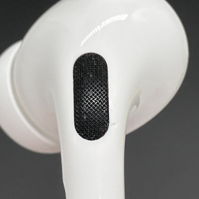 【中古】MagSafe充電ケース(USB-C)付きAirPods Pro(第2世代) MTJV3JA【秋葉原】