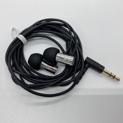 【中古】E3000 【FI-E3DSS】【秋葉原】