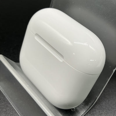 【中古】AirPods 4 MXP63J/A【秋葉原】