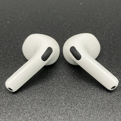 【中古】AirPods 4 MXP63J/A【秋葉原】