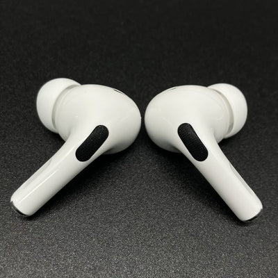 【中古】MagSafe充電ケース(USB-C)付きAirPods Pro(第2世代) MTJV3JA【秋葉原】
