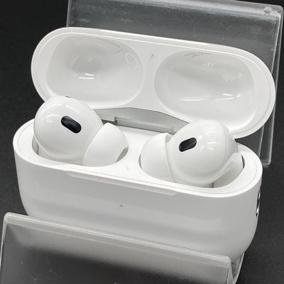 【中古】MagSafe充電ケース(USB-C)付きAirPods Pro(第2世代) MTJV3JA【秋葉原】