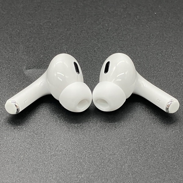 【中古】MagSafe充電ケース(USB-C)付きAirPods Pro(第2世代) MTJV3JA【秋葉原】