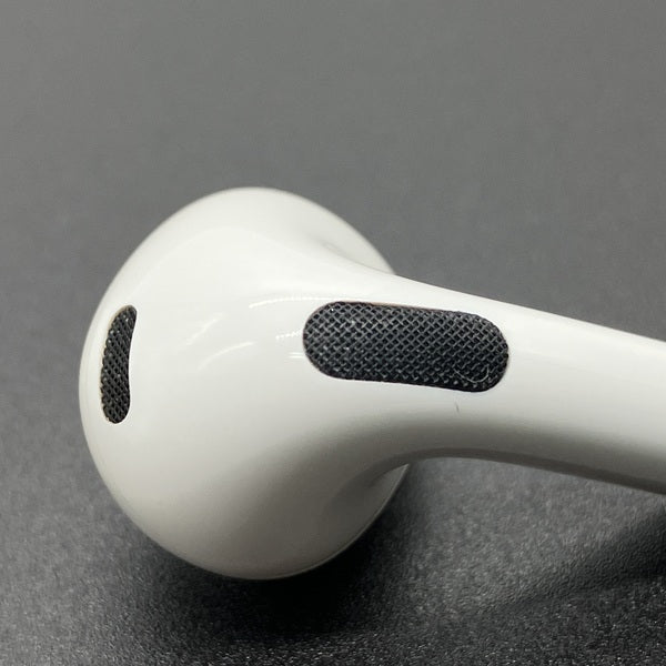 中古 Apple AirPods 第3世代 MME73J/A Apple AirPods 第3世代 MME73J/A 価格比較 - 価格.com