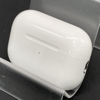 【中古】MagSafe充電ケース(USB-C)付きAirPods Pro(第2世代) MTJV3JA【秋葉原】