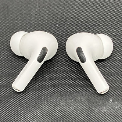 【中古】MagSafe充電ケース(USB-C)付きAirPods Pro(第2世代) MTJV3JA【秋葉原】