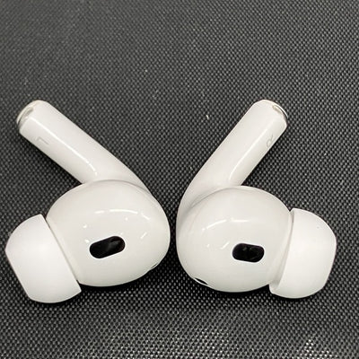 【中古】MagSafe充電ケース(USB-C)付きAirPods Pro(第2世代) MTJV3JA【秋葉原】