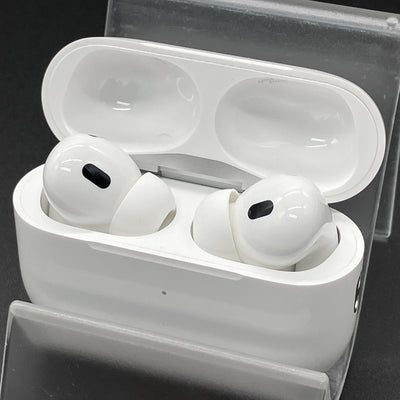 【中古】MagSafe充電ケース(USB-C)付きAirPods Pro(第2世代) MTJV3JA【秋葉原】