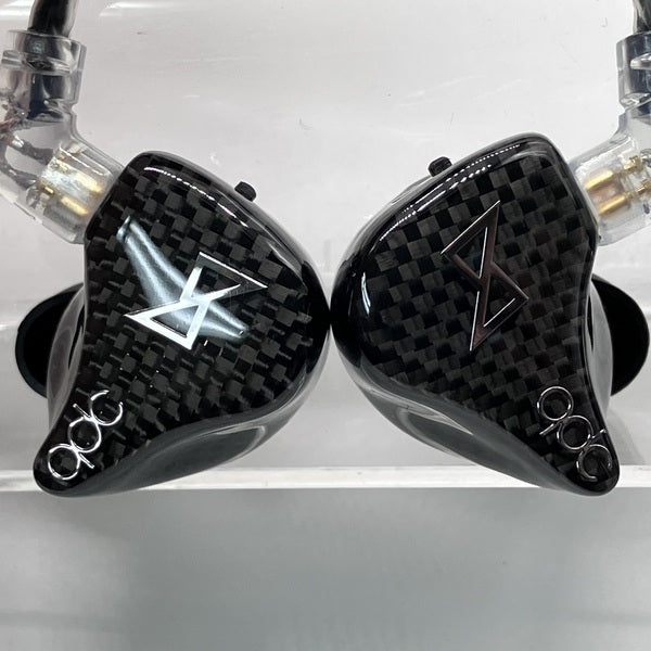 【中古】8Pro 【QDC-8PRO-S】【秋葉原】