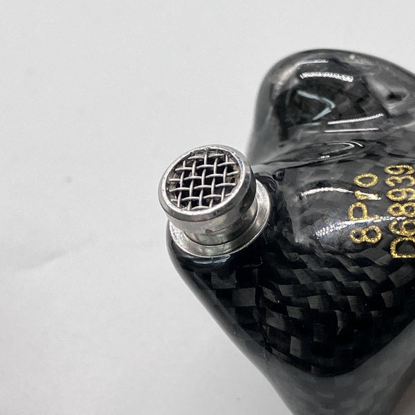 【中古】8Pro 【QDC-8PRO-S】【秋葉原】