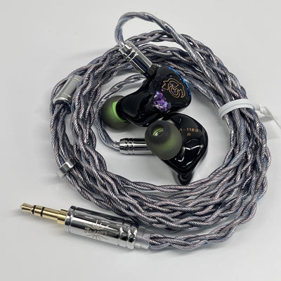 【中古】Kiwi Ears x HBB Punch【秋葉原】