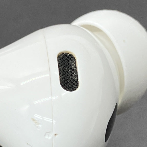 【中古】AirPods Pro (第2世代) MQD83J/A【秋葉原】