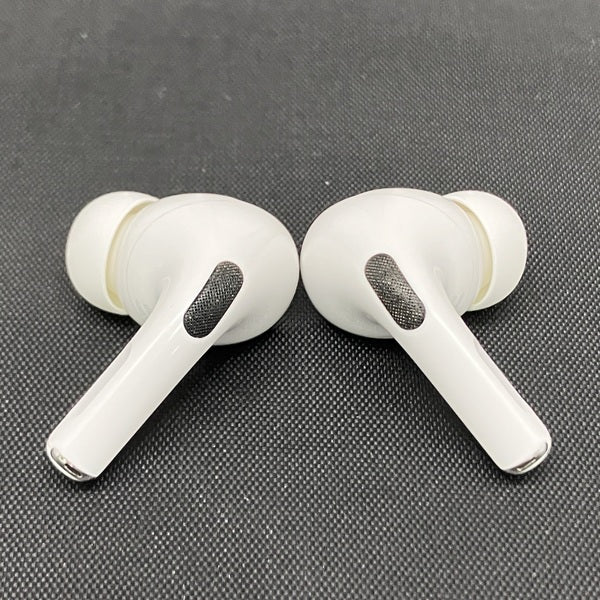 【中古】MagSafe充電ケース(USB-C)付きAirPods Pro(第2世代) MTJV3JA【秋葉原】