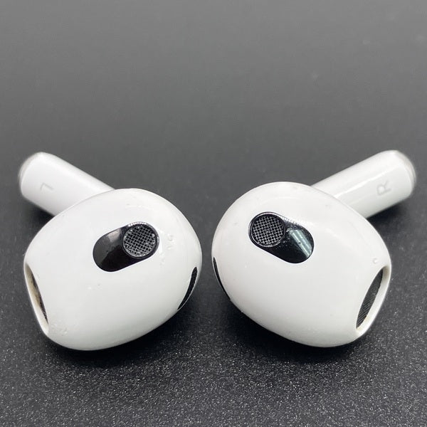 Apple Air Pods MME73J/A【中古品】52250419G02S Apple 【中古】Airpods MME73J/A 3rd Generation【秋葉原】 – e