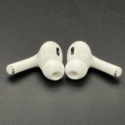 【中古】MagSafe充電ケース(USB-C)付きAirPods Pro(第2世代) MTJV3JA【日本橋】