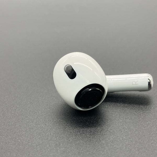 【中古】AirPods Pro (R側) (第2世代)(Lightning)【秋葉原】