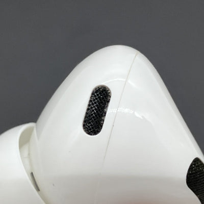【中古】MagSafe充電ケース(USB-C)付きAirPods Pro(第2世代) MTJV3JA【秋葉原】