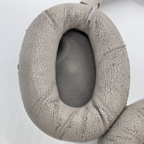 【中古】WH-1000XM4 SM プラチナシルバー【秋葉原】