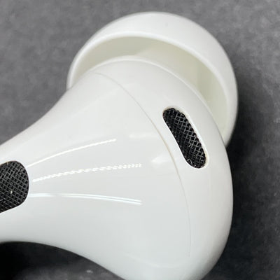 【中古】AirPods Pro (第2世代) MQD83J/A【秋葉原】
