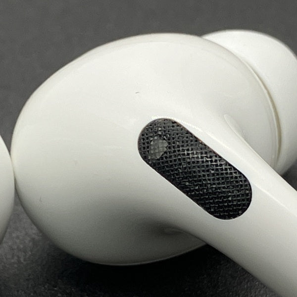 【中古】AirPods Pro (第2世代) MQD83J/A【秋葉原】