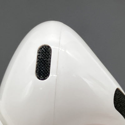【中古】AirPods Pro (第2世代) MQD83J/A【秋葉原】
