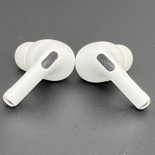 SPIGEN ケース付【中古】AirPods Pro MLWK3J/A Apple AirPods Pro 第2世代 Spigenケース付 - メルカリ
